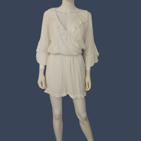 Abercrombie & Fitch White Ruffle Surplice Bell Sleeve Shorts Romper - Picture 1 of 9
